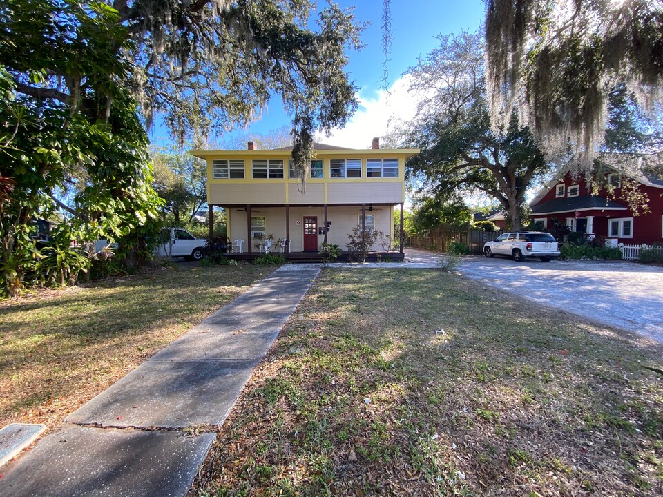 516 7th Ave W in Palmetto, FL - Building Photo