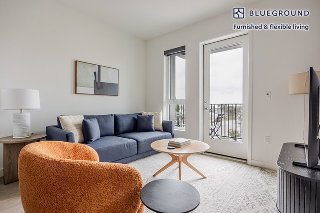511 S Harbor Blvd