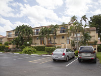 Del Rio Village Townhomes in Sunrise, FL - Foto de edificio - Building Photo