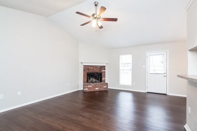 10102 Williford Dr in Olive Branch, MS - Building Photo - Building Photo