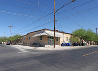 621 South Main Avenue Apartments in Tucson, AZ - Building Photo - Building Photo