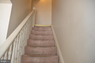 303 Commerce St in Occoquan, VA - Building Photo - Building Photo