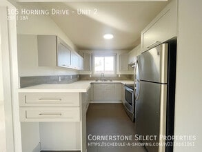 105 Horning Dr in Hamilton, ON - Building Photo - Building Photo