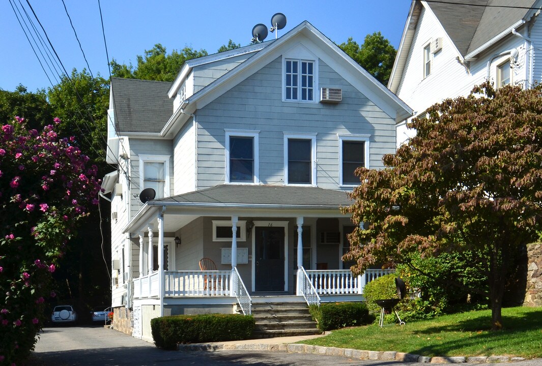 16-20 Taylor Ave in Norwalk, CT - Building Photo
