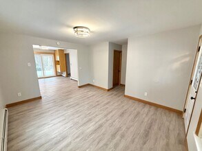 916 1st St SE in Rochester, MN - Building Photo - Building Photo