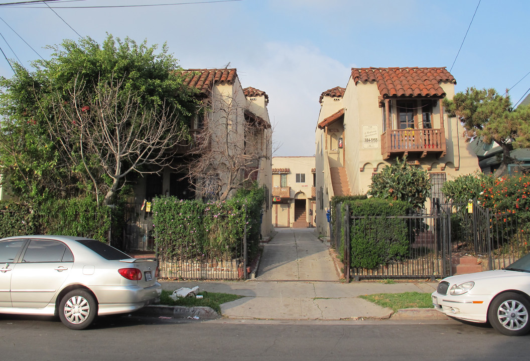 1125 S Ardmore Ave in Los Angeles, CA - Building Photo