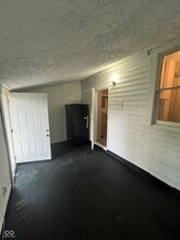 2919 E New York St in Indianapolis, IN - Foto de edificio - Building Photo
