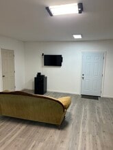 5 Counts St in Senoia, GA - Foto de edificio - Building Photo