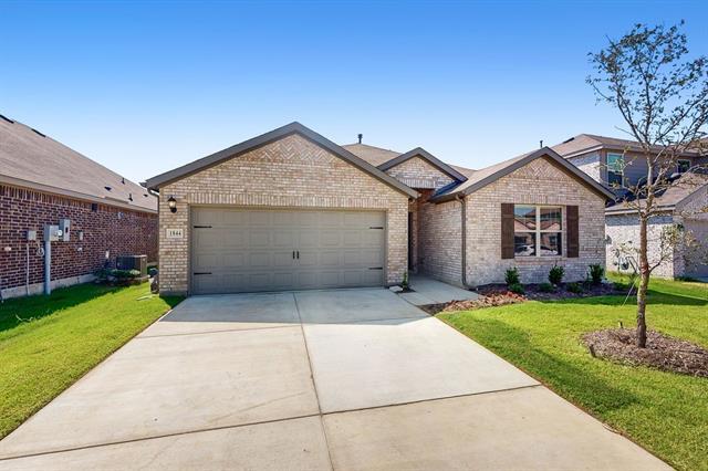 1844 Indian Grass Dr in Royse City, TX - Building Photo