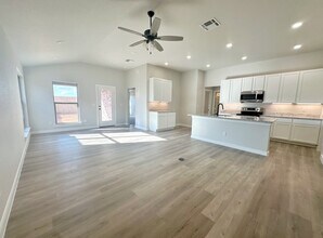 309 Panhandle Dr in Odessa, TX - Building Photo - Building Photo