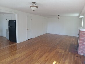700 W 17th St, Unit # 1 in Pueblo, CO - Building Photo - Building Photo