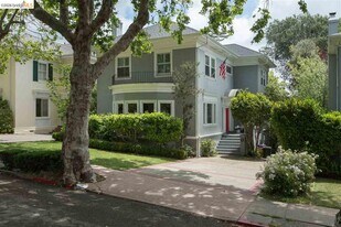 16 Craig Ave in Piedmont, CA - Building Photo