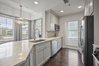 850 Piedmont Ave NE in Atlanta, GA - Foto de edificio - Building Photo