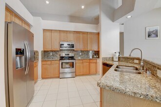 9456 Lake Serena Dr in Boca Raton, FL - Building Photo - Building Photo