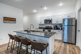 Gated Villa Apartments at Kearney in Lexington, KY - Building Photo - Interior Photo