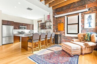 120 Fulton St, Unit 2E in Boston, MA - Building Photo - Building Photo