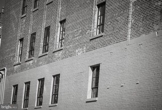 218 W Main St in Salisbury, MD - Building Photo - Building Photo