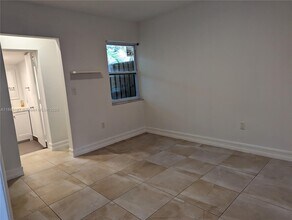 11481 SW 145th Ave in Miami, FL - Building Photo - Building Photo