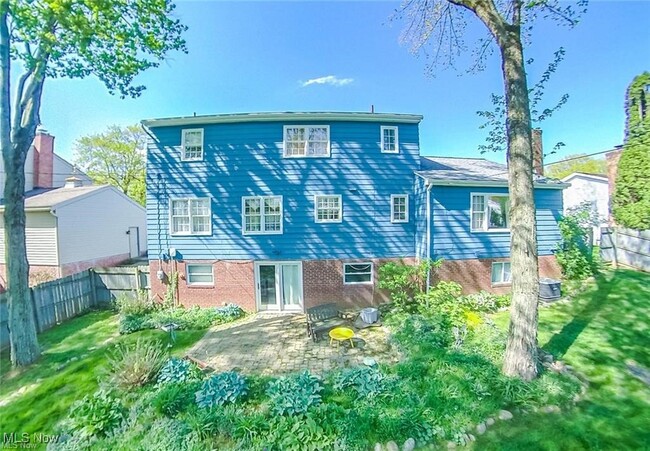 2366 Woodpark Rd in Fairlawn, OH - Building Photo - Building Photo