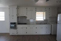 1001 W Beverly Loop photo'