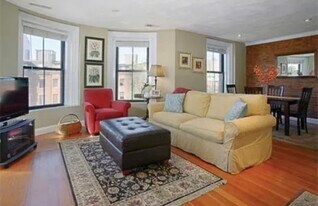 668 Tremont St, Unit 5 in Boston, MA - Building Photo