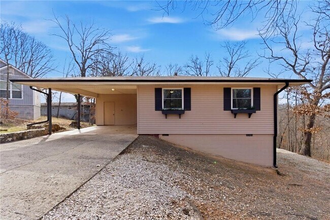 3 Leigh Ln in Bella Vista, AR - Building Photo - Building Photo