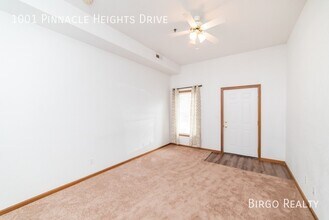 1001 Pinnacle Height Dr in Morgantown, WV - Building Photo - Building Photo