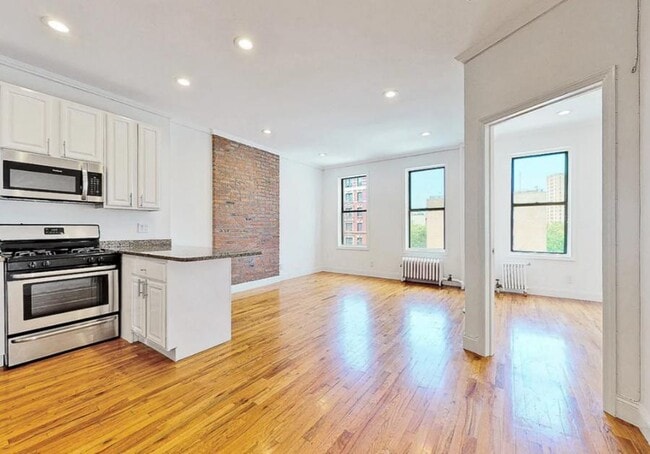 2413 Adam Clayton Powell Jr Blvd-Unit -5F in New York, NY - Building Photo - Building Photo
