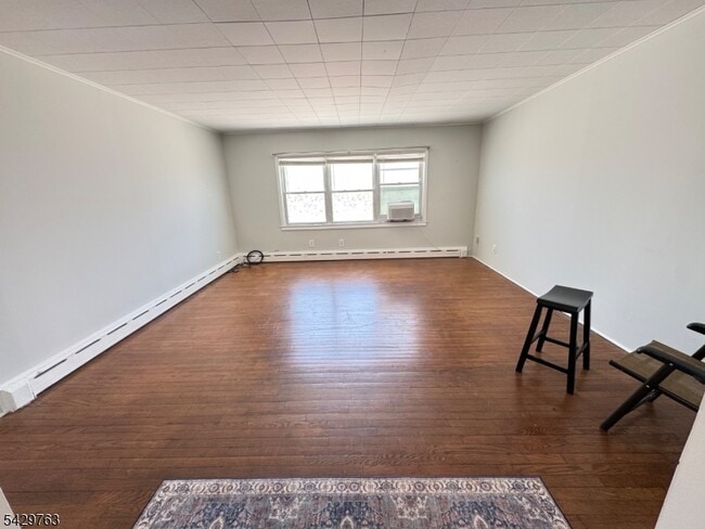 625 Bound Brook Rd in Middlesex, NJ - Building Photo - Building Photo