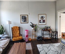 2001 S Loomis St in Chicago, IL - Building Photo - Building Photo