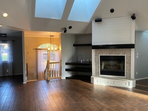 4710 E Oriole Ln in Flagstaff, AZ - Building Photo - Building Photo