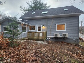 14 Woodbury Dr in Halifax, NS - Building Photo - Building Photo