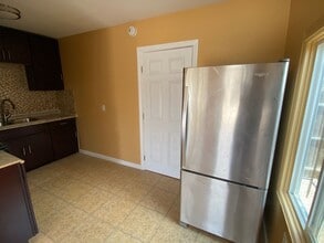 2252-56 Julian Ave in San Diego, CA - Building Photo - Building Photo