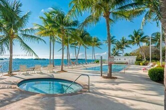 777 NE 62nd St in Miami, FL - Building Photo - Building Photo