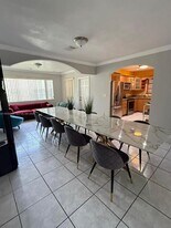 1020 NE 172nd Terrace in Miami, FL - Building Photo