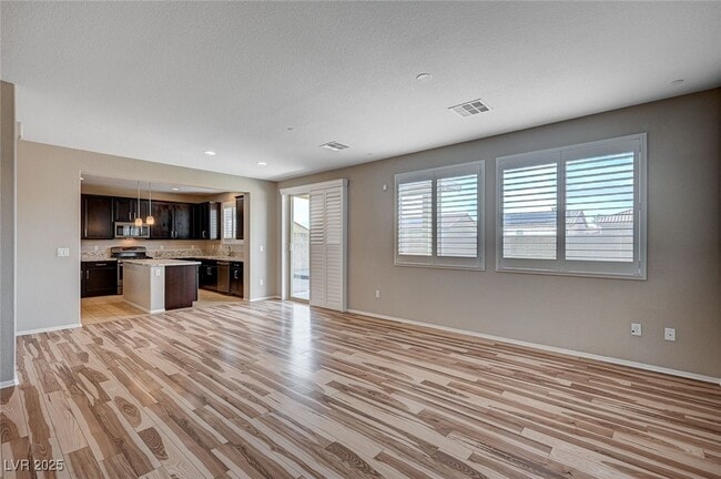 9618 Aberdeen Ridge Ct in Las Vegas, NV - Building Photo - Building Photo