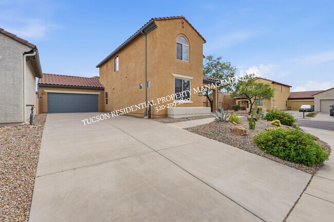 10568 Desert Drifter Pl in Tucson, AZ - Building Photo - Building Photo