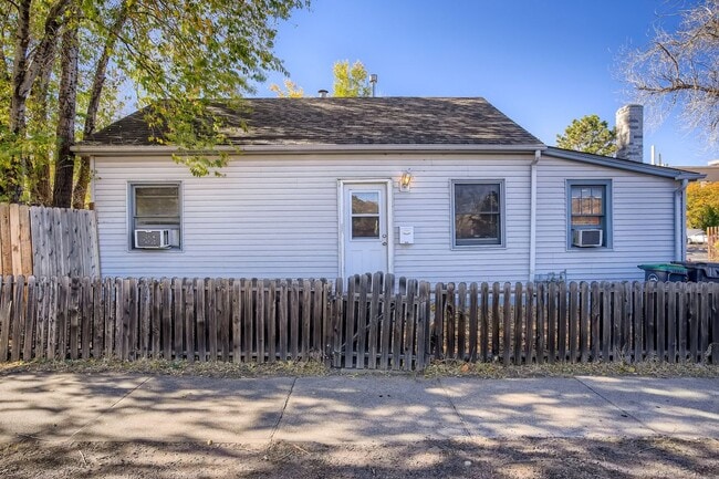 1314 Jackson St