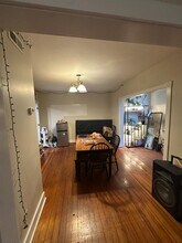 813 Maine St in Lawrence, KS - Building Photo - Building Photo