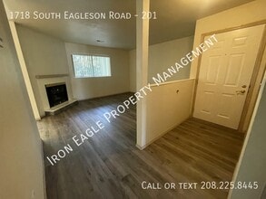1718 S Eagleson Rd in Boise, ID - Building Photo - Building Photo