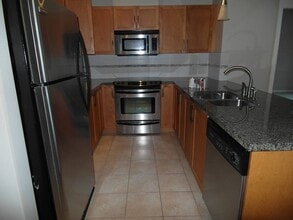 12350 Harris Rd in Pitt Meadows, BC - Building Photo - Building Photo