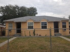 1239 Massachusetts Ave, Unit 1239 in San Bernardino, CA - Building Photo