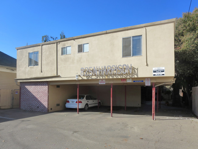 825 N Harrison St in Stockton, CA - Building Photo - Other