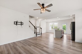1521 Sunset Peak Wy in Durham, NC - Building Photo - Building Photo
