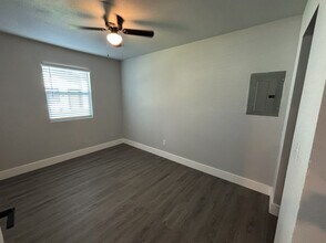 604 Allen Ave in Springdale, AR - Building Photo - Building Photo