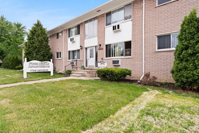 property at 1437 Ford Ave