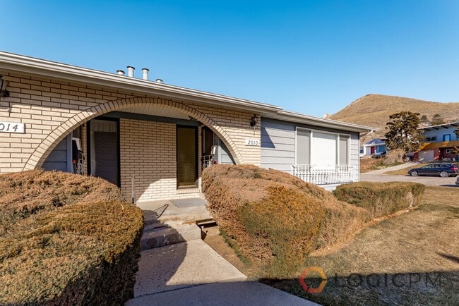 2010 S 2600 E in Salt Lake City, UT - Building Photo - Building Photo