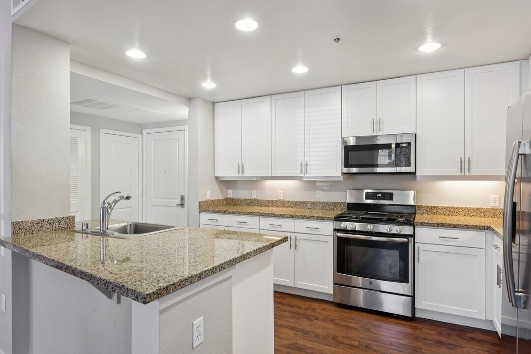 Azure Apartment Homes in Petaluma, CA - Building Photo