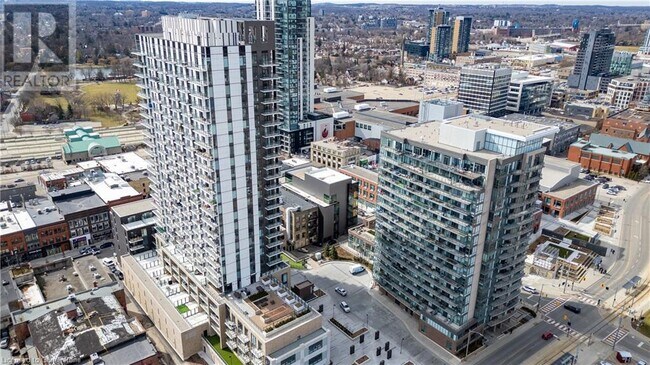 55 Duke St W in Kitchener, ON - Building Photo - Building Photo