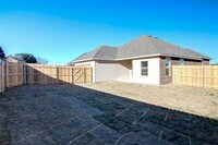 738 Nichols Dr photo'